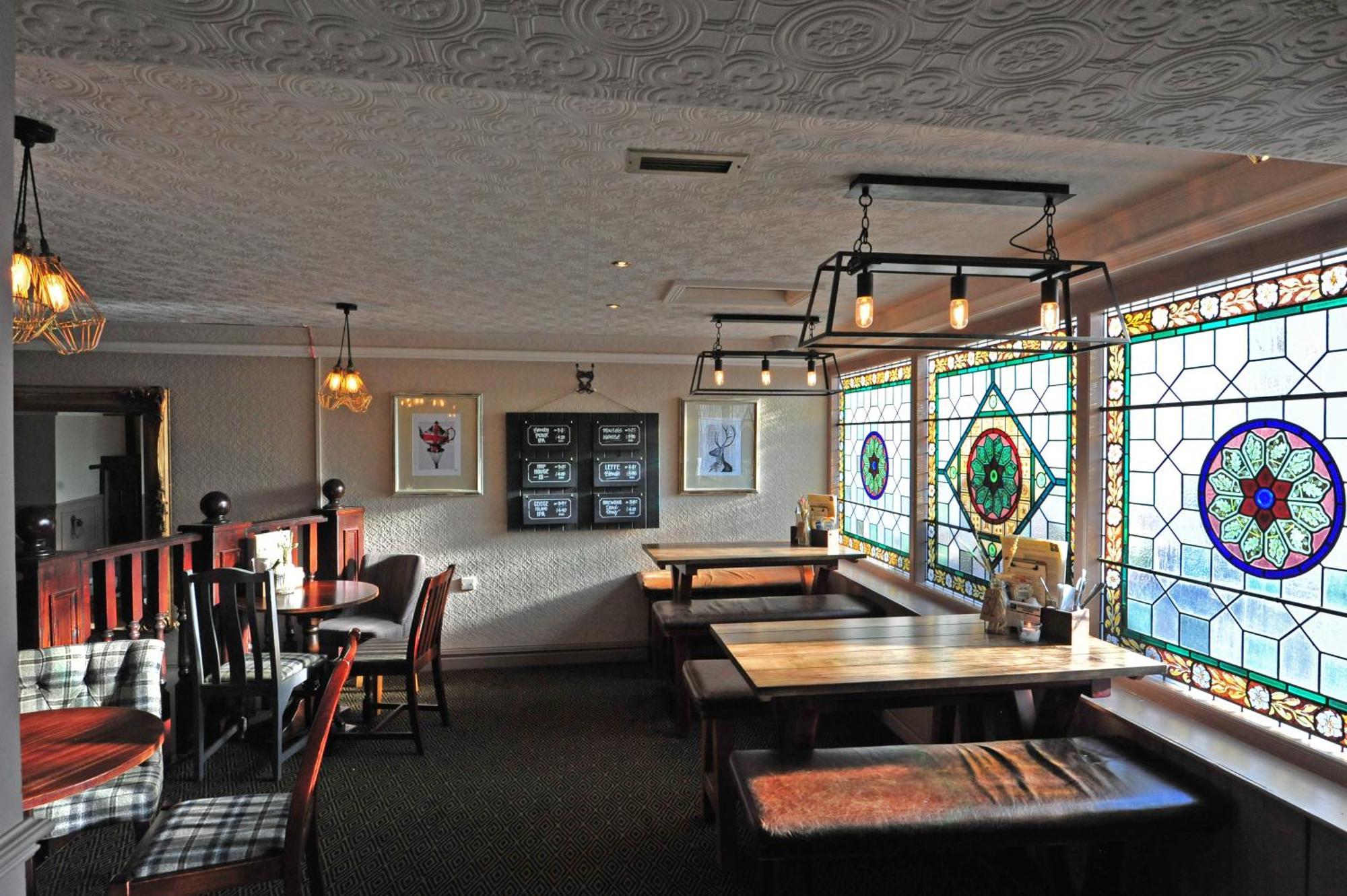 בקינגהאם The White Hart Inn By Greene King Inns מראה חיצוני תמונה